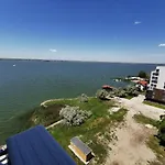 Mamaia Central Apartments Apartment