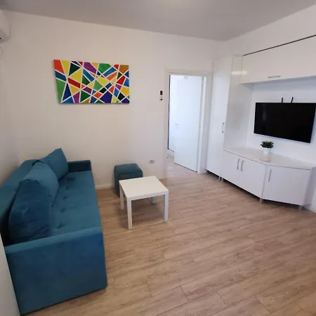 Mamaia Central Apartments