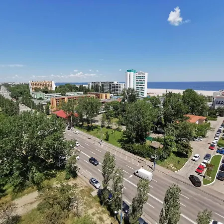 アパート Mamaia Central Apartments
