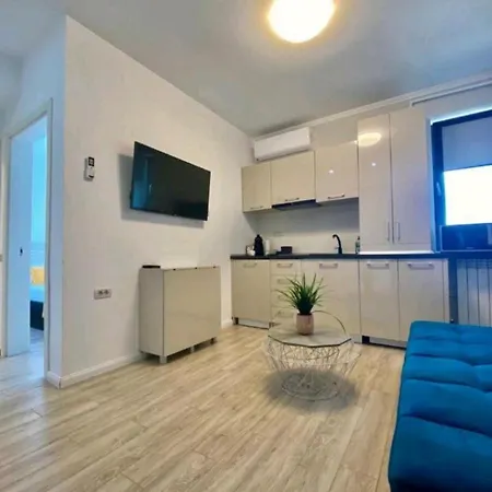 アパート Mamaia Central Apartments ママイア