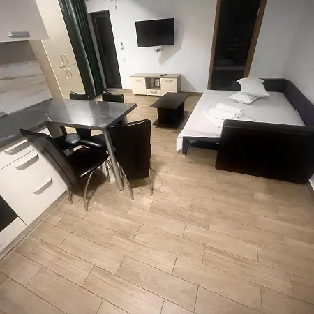 アパート Mamaia Central Apartments ママイア